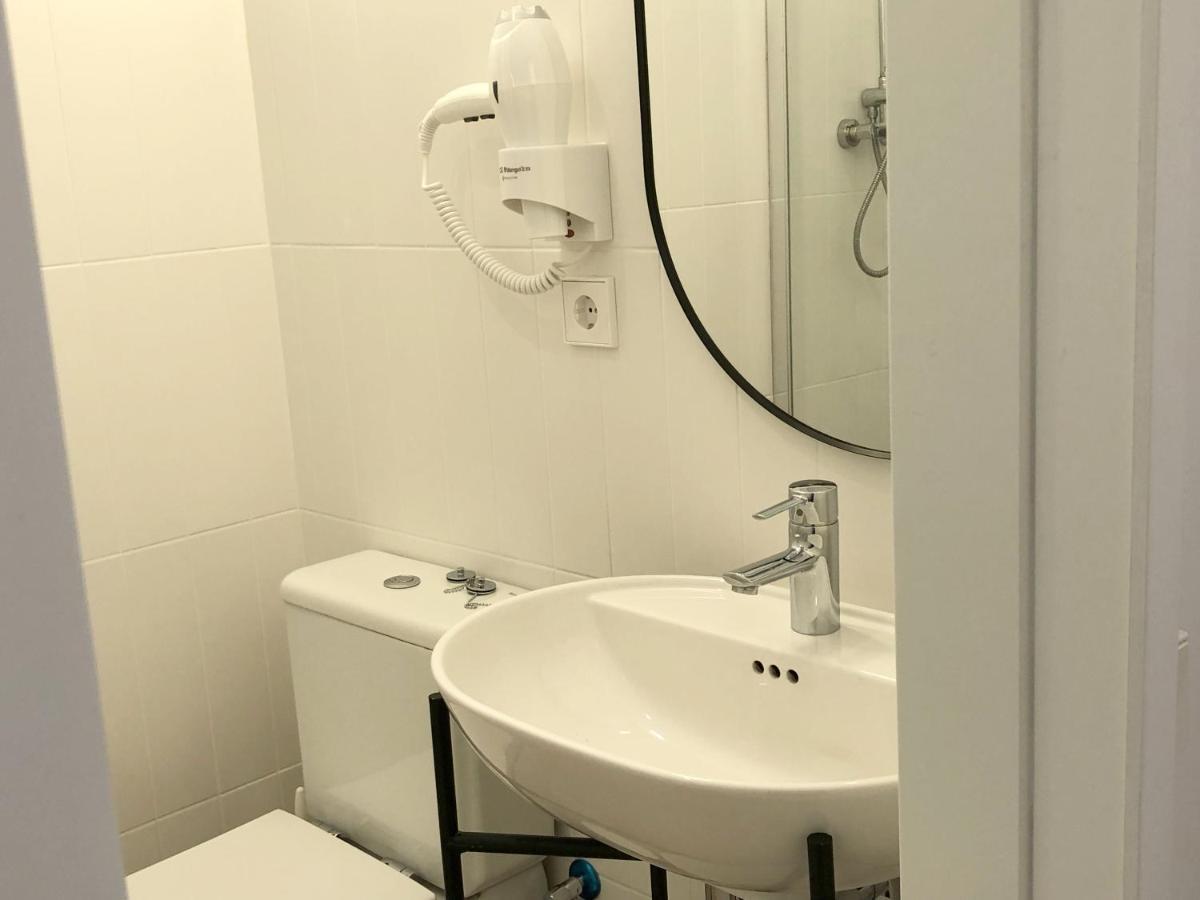 The Mo House Otel Barselona Dış mekan fotoğraf